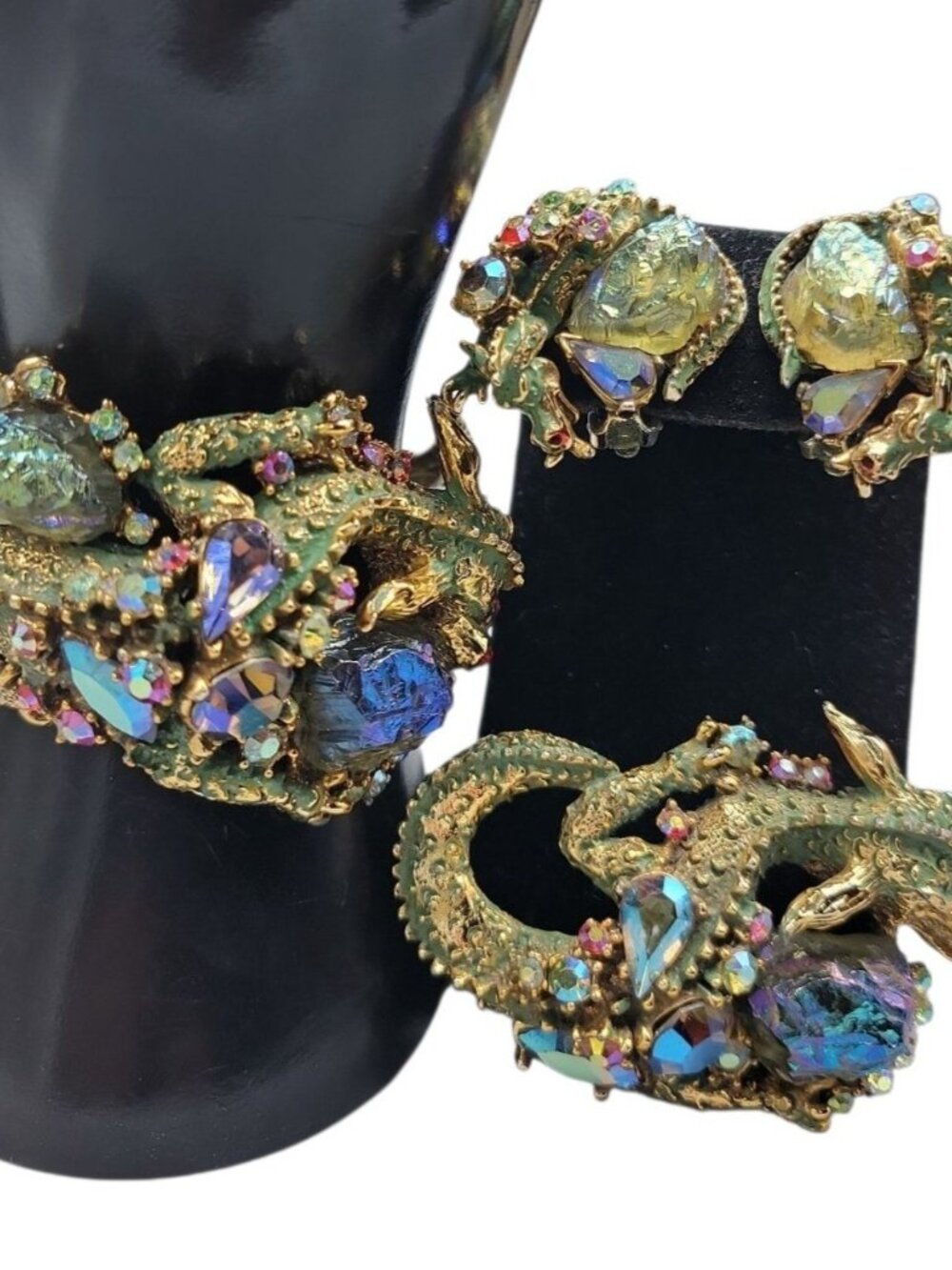 Vtg HAR Dragon Fantasy Lava Rock Demi-Parure 1959 Brooch Bracelet Earrings Set - Picture 2 of 16